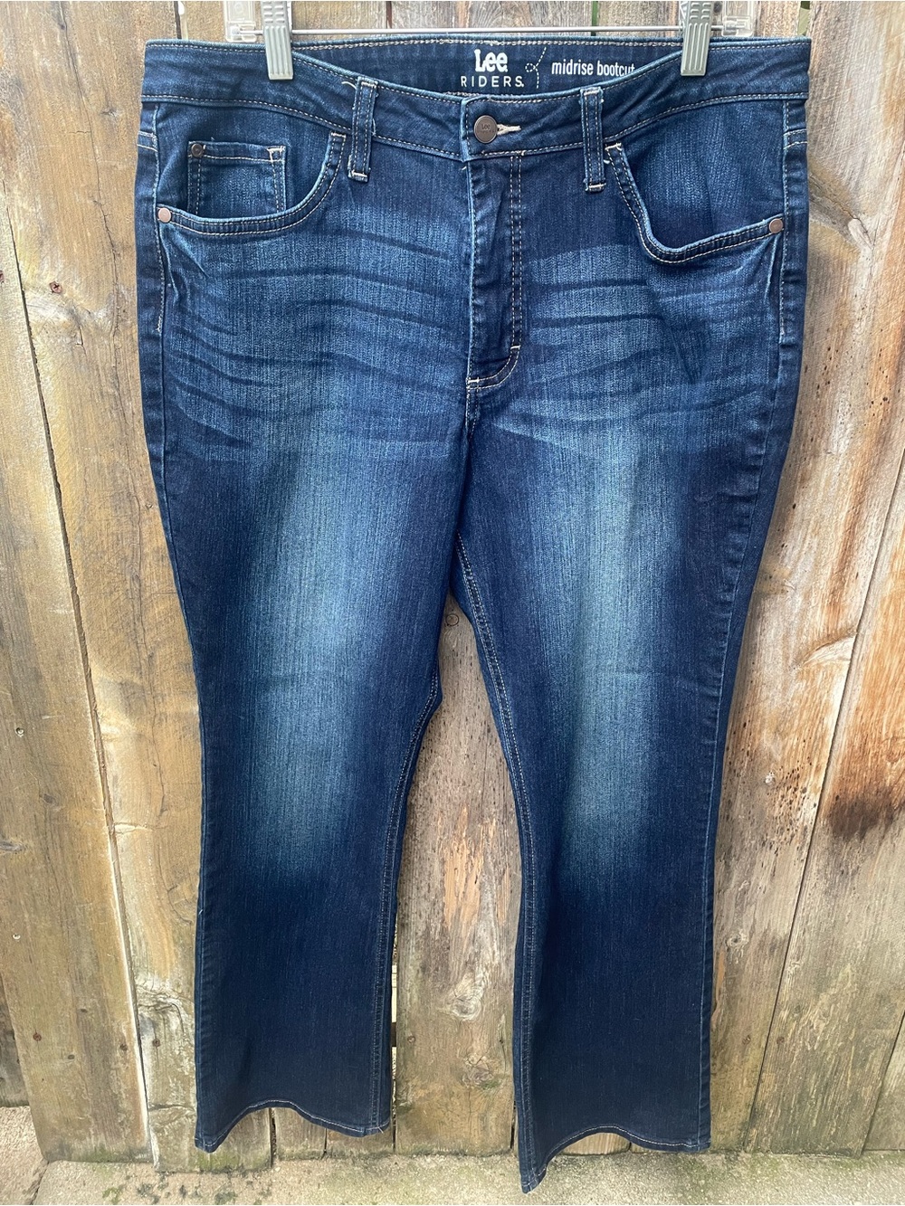 Lee Riders Midrise Bootcut Jeans Sz. 16M